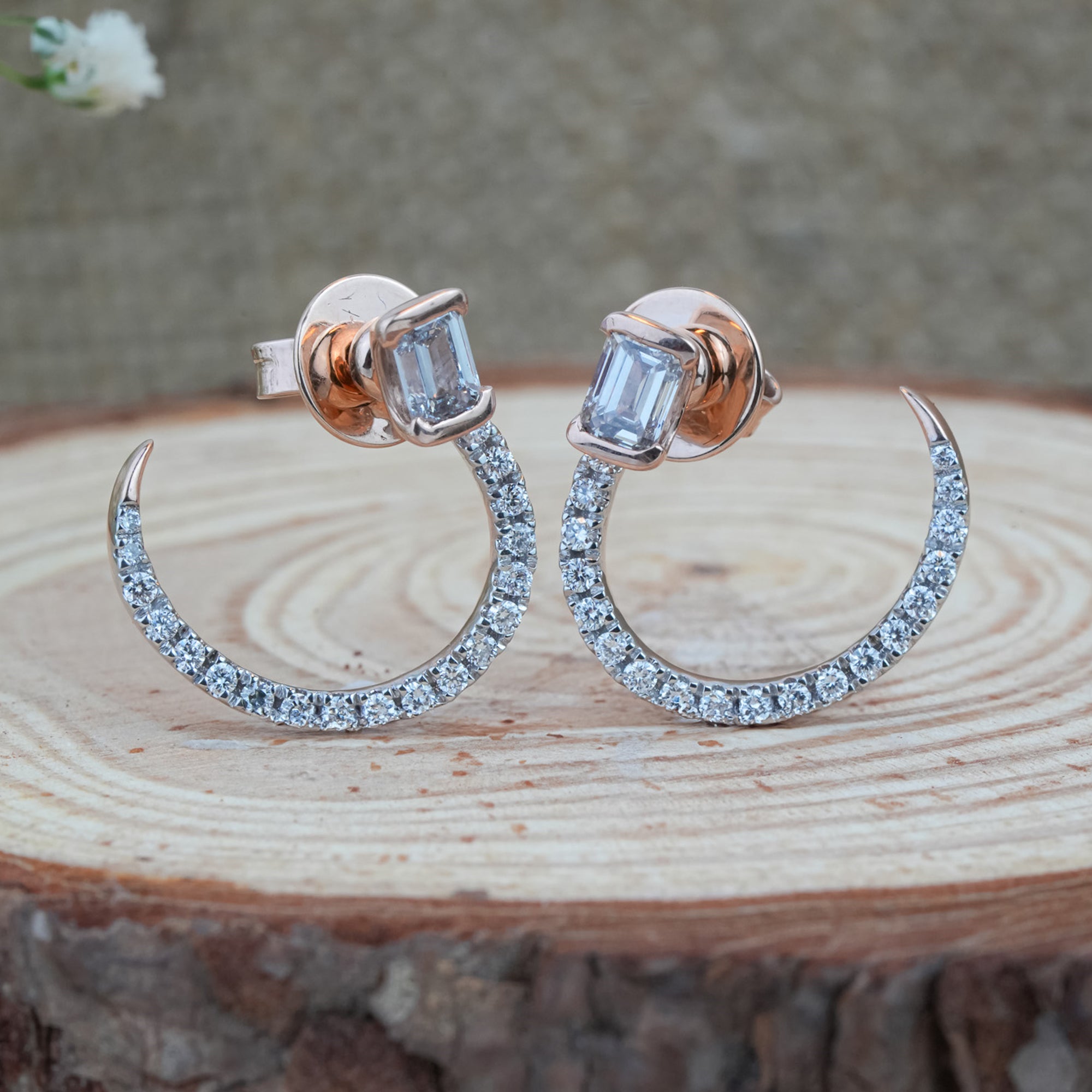 Luxe Legacy Solitaire Earrings