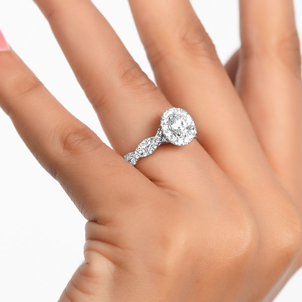 Royal Radiance Diamond Ring